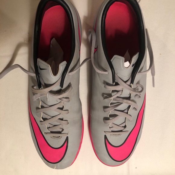 NIKE MERCURIAL INDOOR COURT SOCCER SHOES - Picture 2 of 4